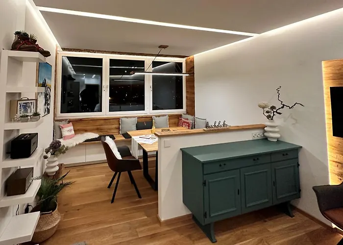 Alpenblick - Klein, Aber Fein Apartman Schladming