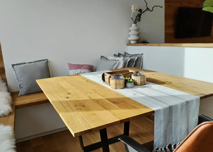 Alpenblick - Klein, Aber Fein Apartman Schladming